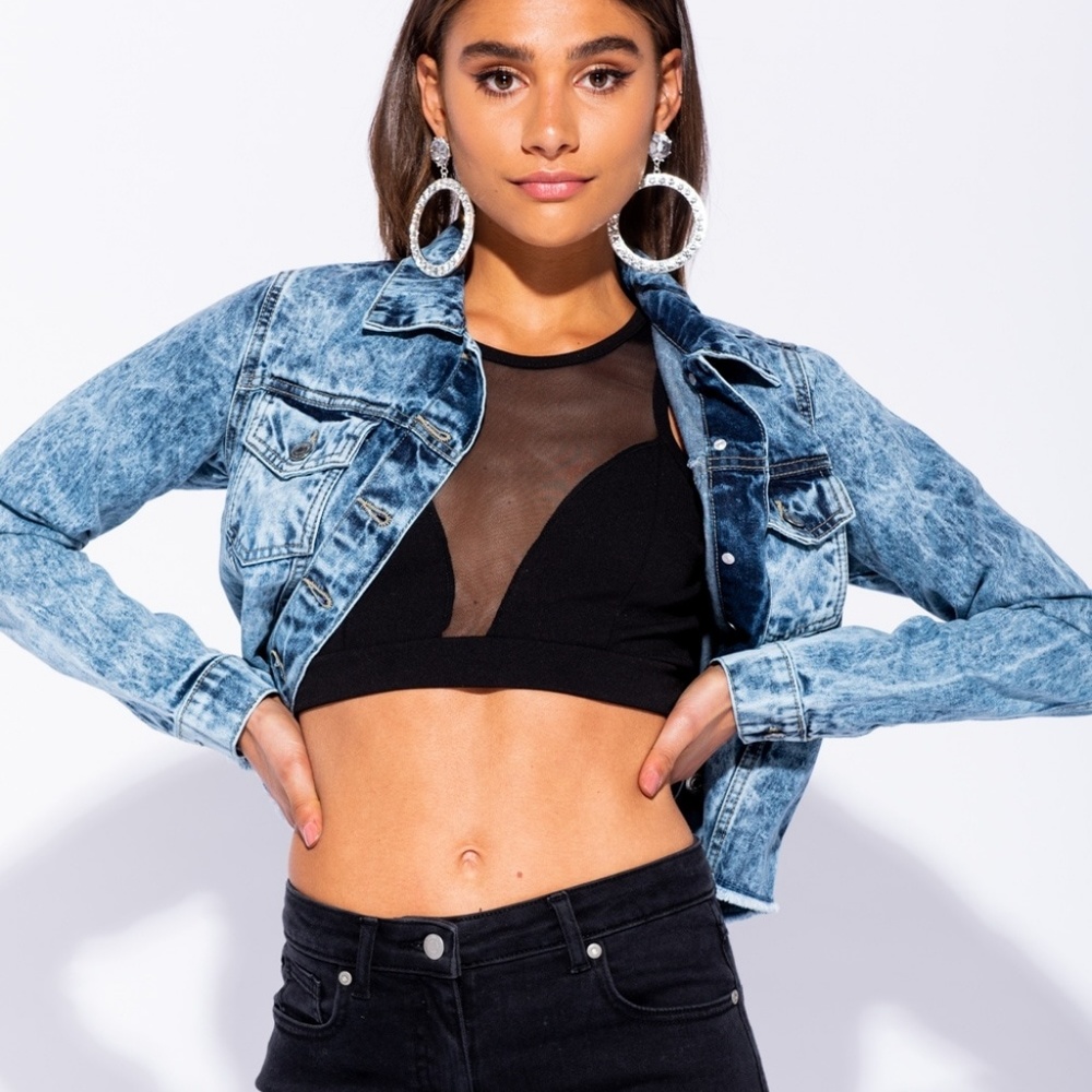 Last One! NWT Acid Wash Denim Jeans Jacket - Picture 4 of 8